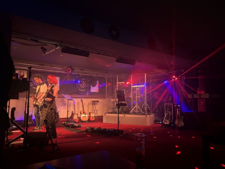 Made in Missionary im Gossip 2 Pub spielt Alternative-Rockpunk